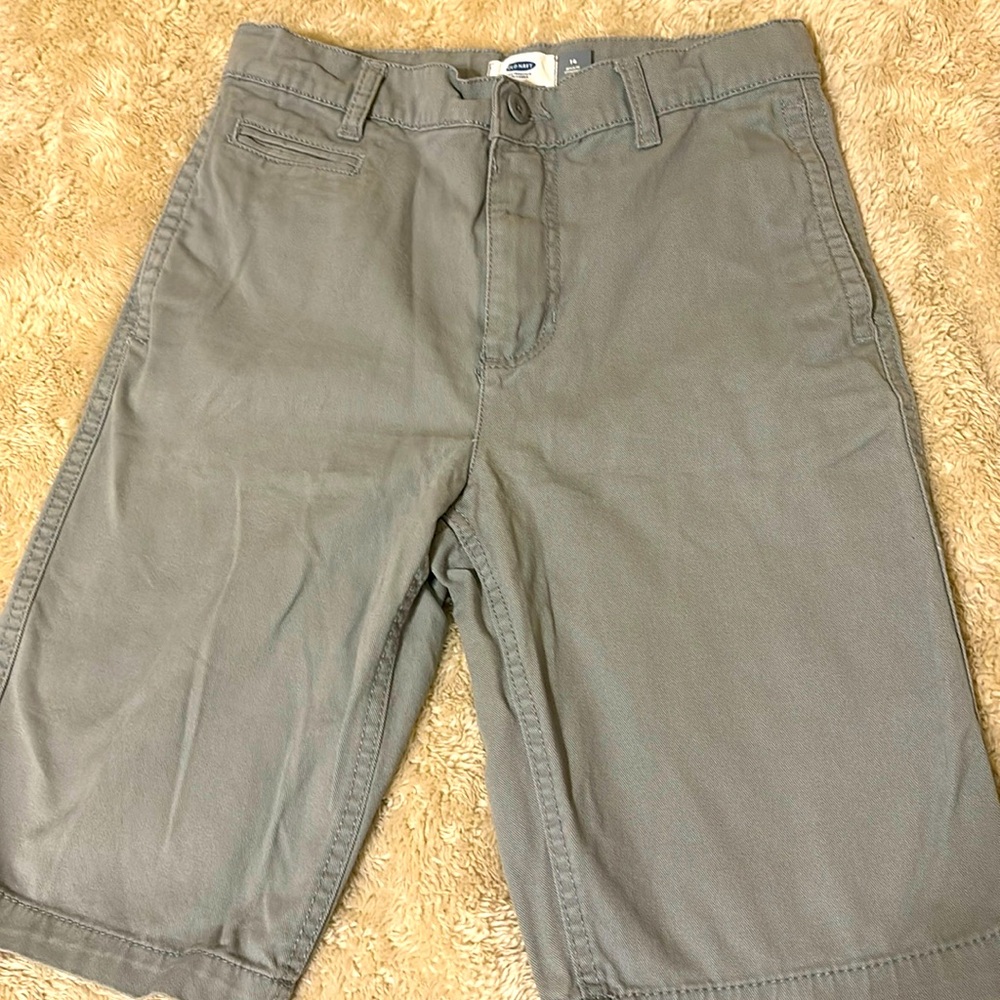 Size 14 boys grey shorts, like new